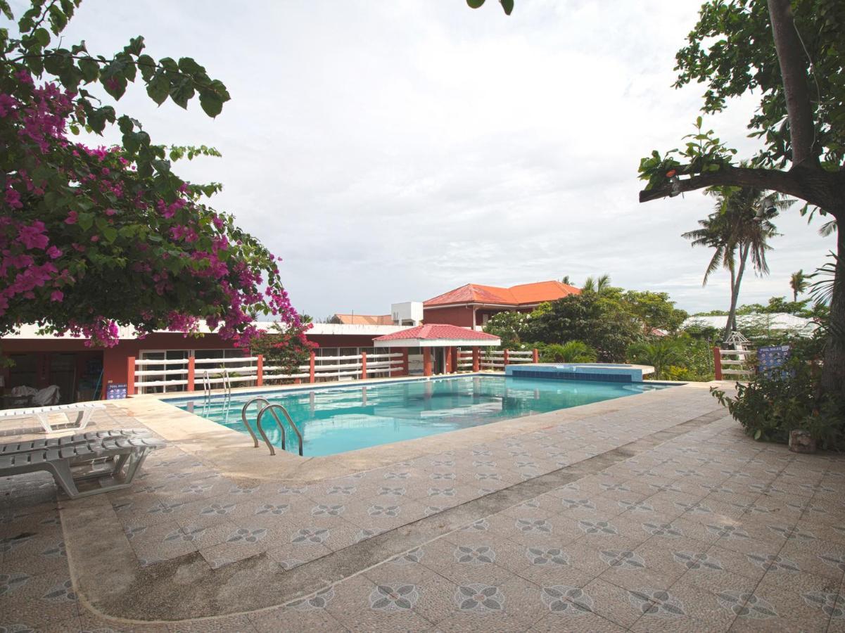 Oyo 853 Malapascua Beach And Dive Resort Εξωτερικό φωτογραφία